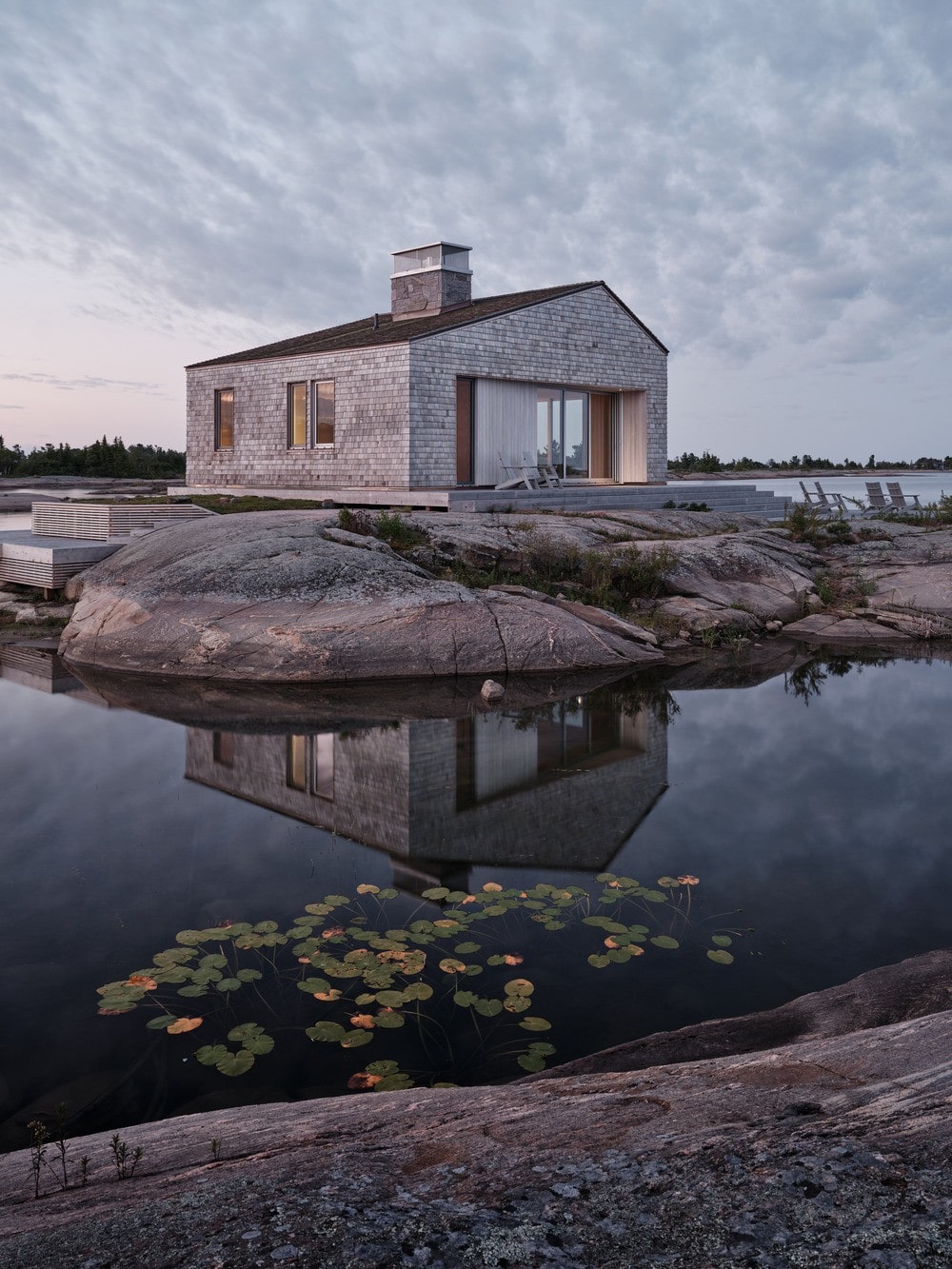 Whistling Wind Island / Akb Architects