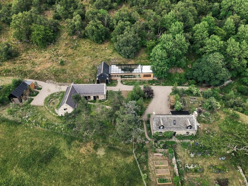 Ardoch House / Moxon Architects, 19th-century agricultural buildings