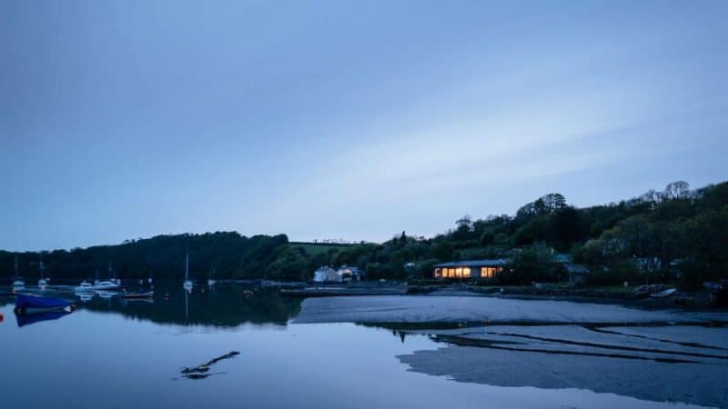 Phillips House / John Pardey Architects