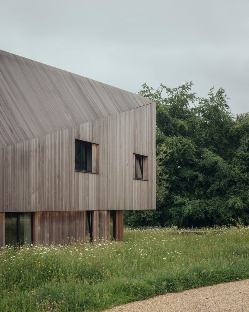 Water Farm House/ Studio Bark