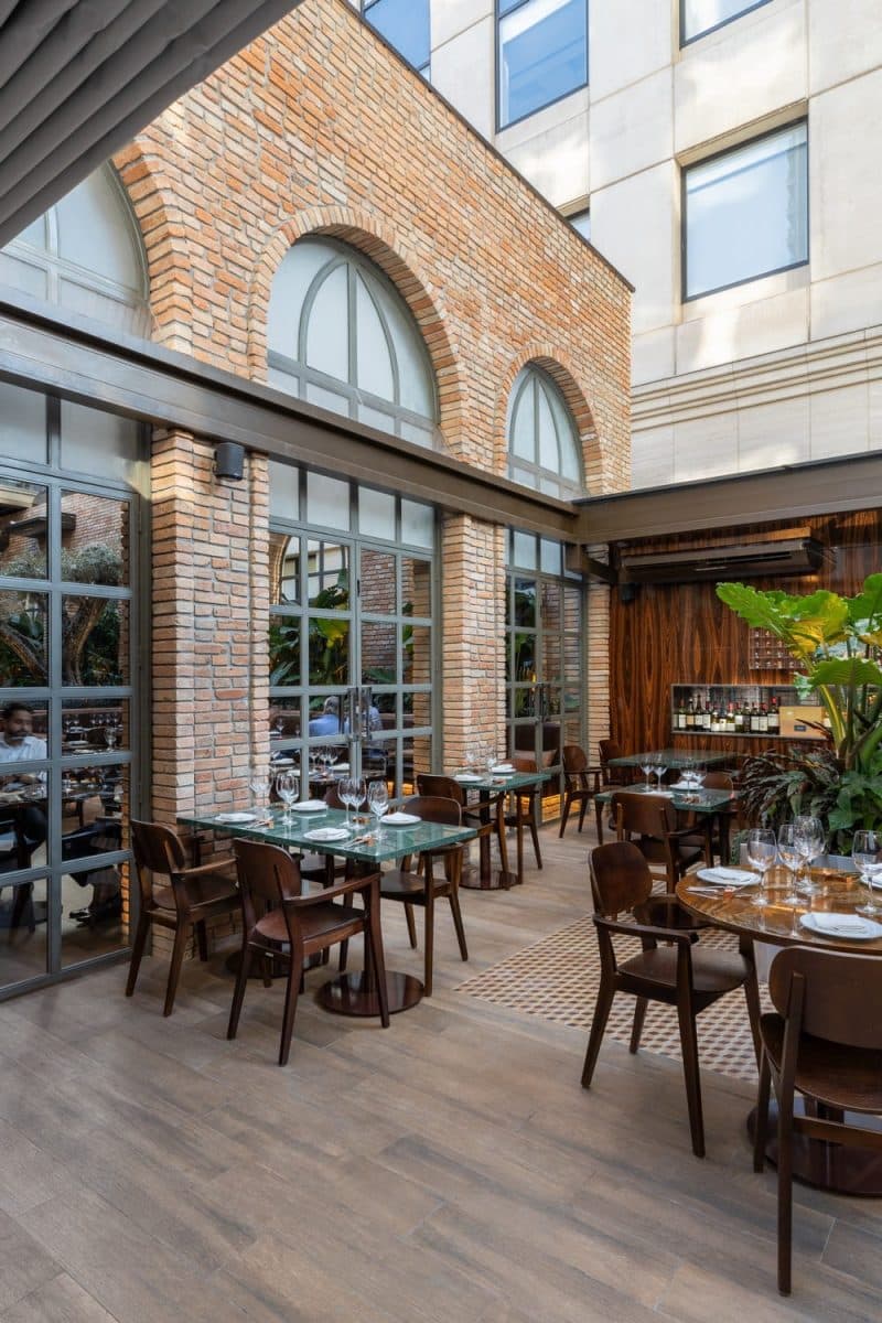 second dining area, Italian cuisine restaurant