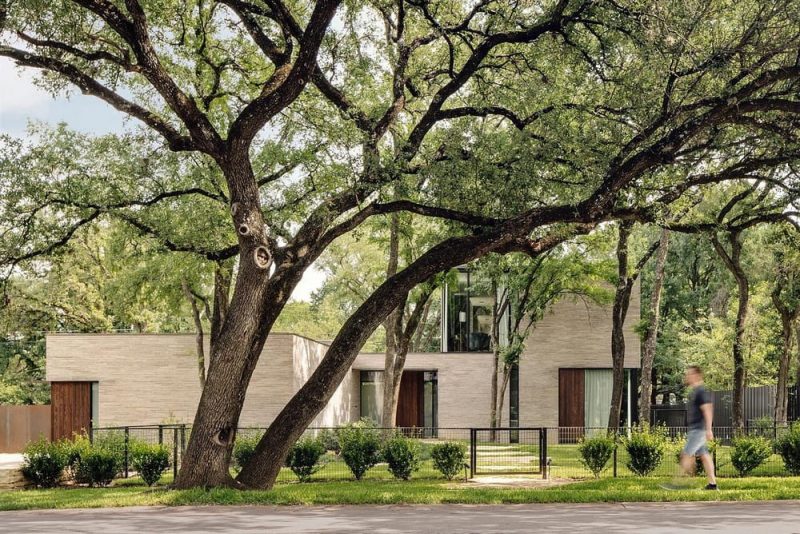 Rollingwood House / A Parallel Architecture