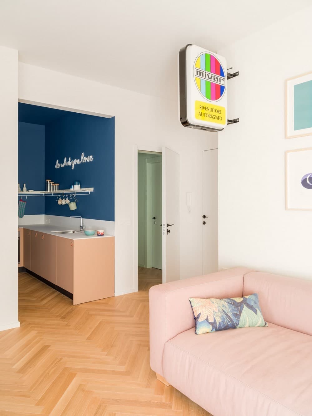 Flat in the Heart of Genoa / CIRCOLO-A