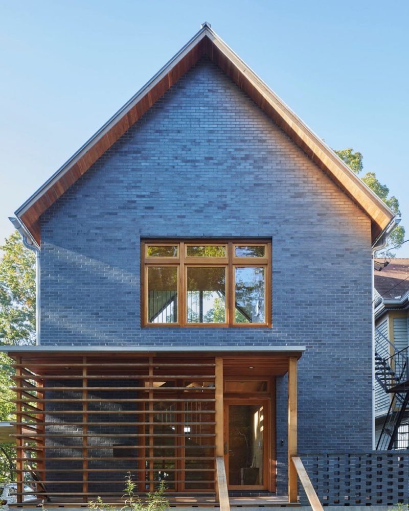 Fort Hill Cottage by Aamodt / Plumb Architects