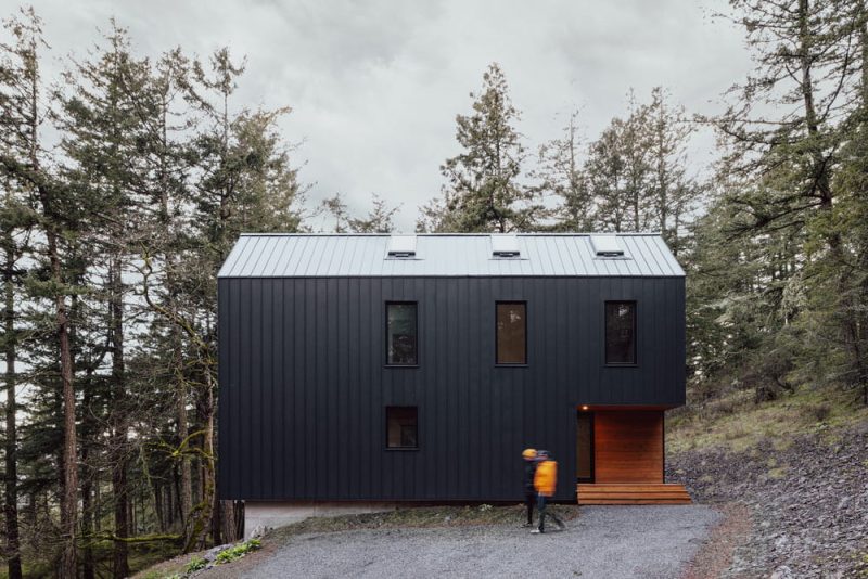 Two-Storey Prefabricated Cabin / The Backcountry Hut Company