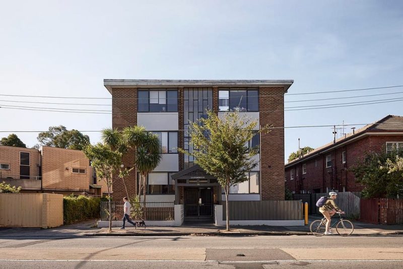 St. Kilda Micro Apartment / tsai Design