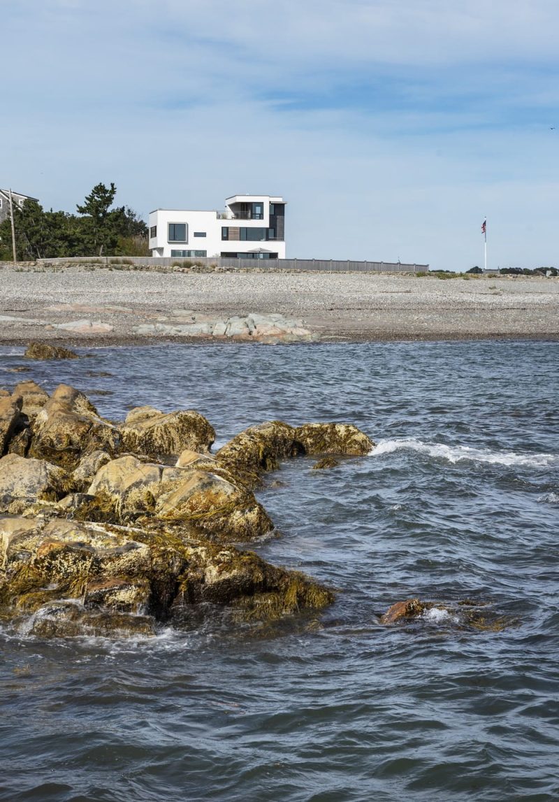 Black Rock Beach House / Ruhl Jahnes