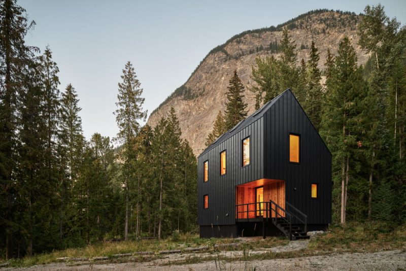 Two-Storey Prefabricated Cabin / The Backcountry Hut Company