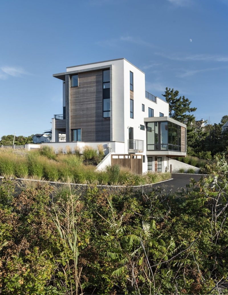 Black Rock Beach House / Ruhl Jahnes