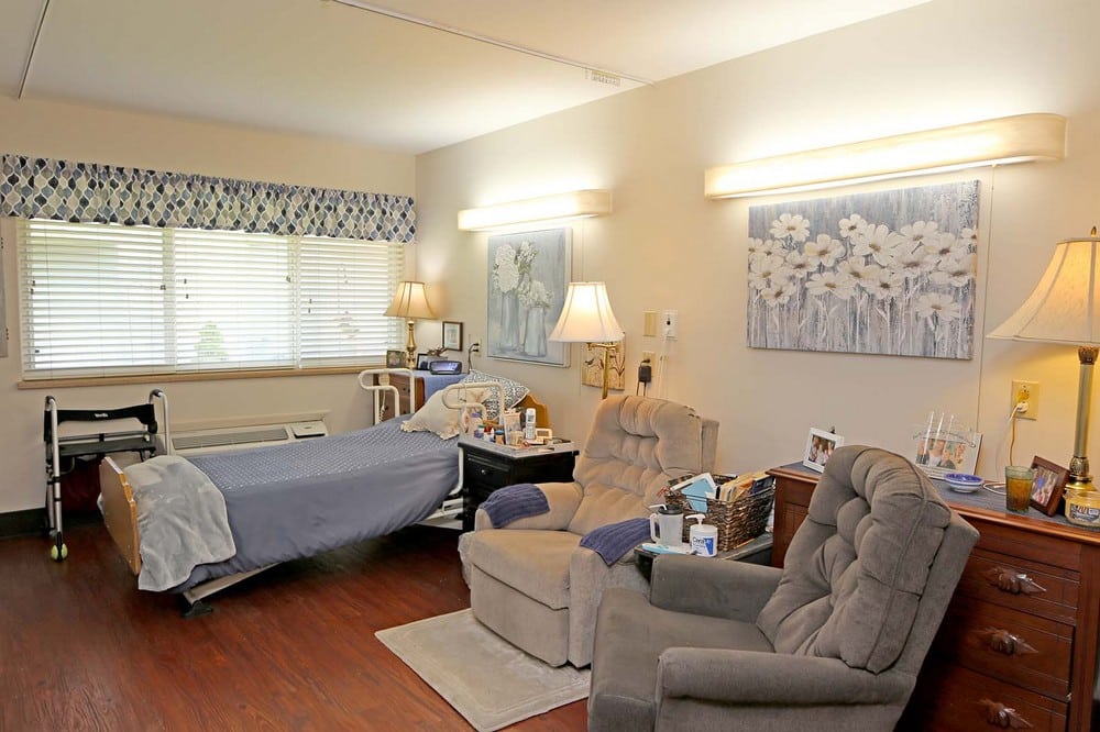 6 Tips to Make Your Nursing Home Room Feel Like Home