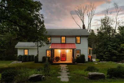 Essential Tips for Maintaining Your Home’s Curb Appeal