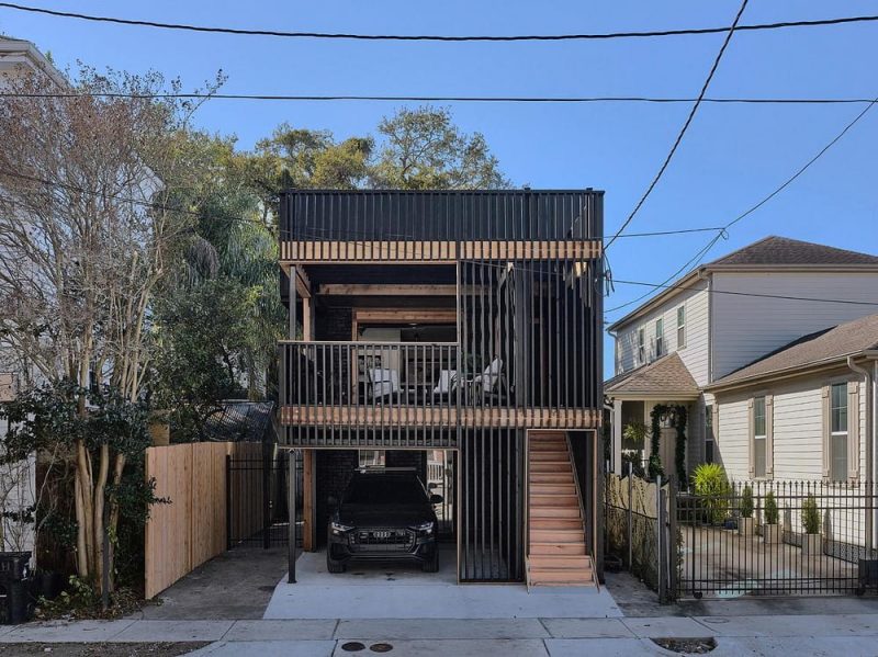 Moiré Noir House / Nathan Fell Architecture