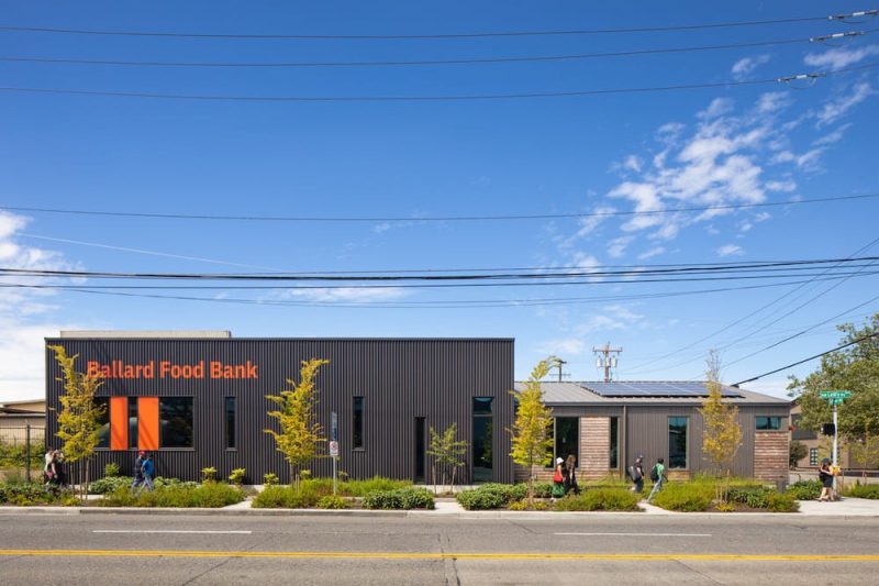 Ballard Food Bank / Graham Baba Architects