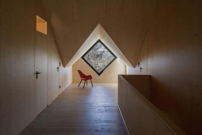 Cottage in Šumava / Markéta Cajthamlová Studio