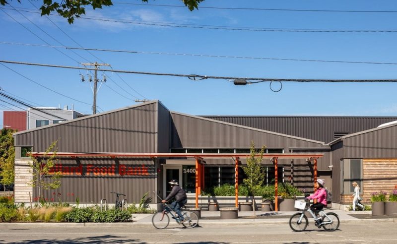 Ballard Food Bank / Graham Baba Architects