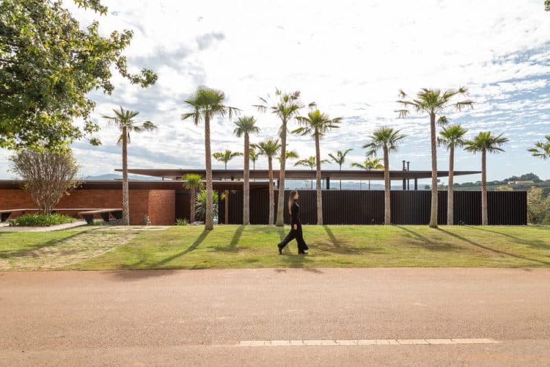 GM House / Padovani Arquitetos