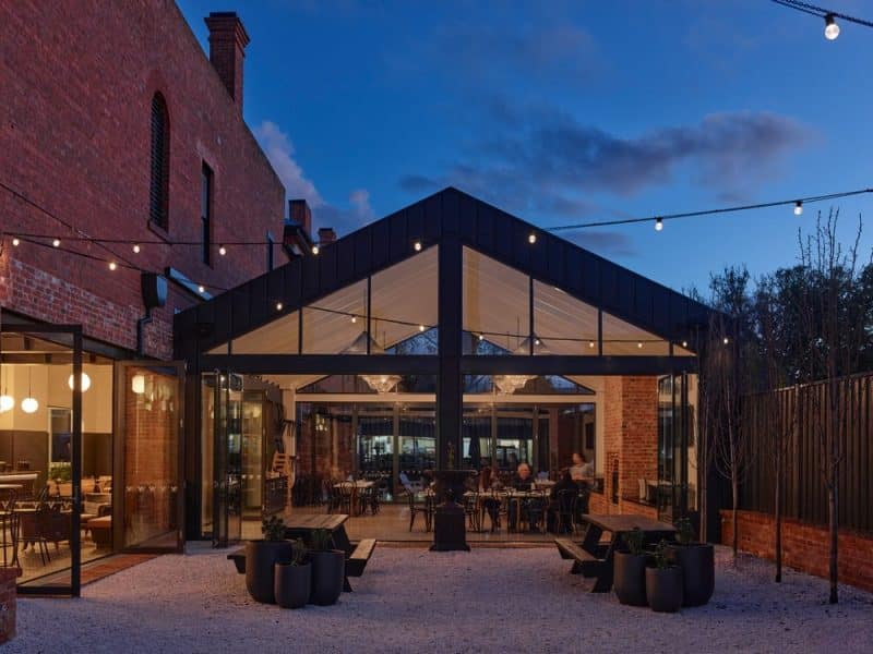 Victoria Hotel, Rutherglen / Porter Architects