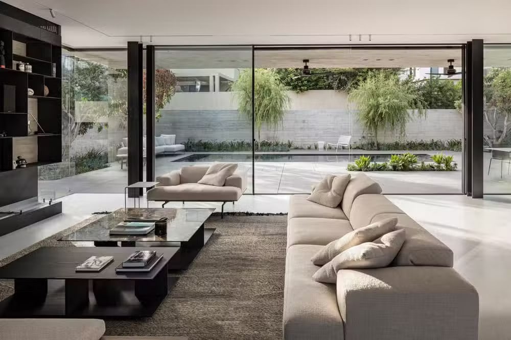 The Elements That Define a Modern Living Room