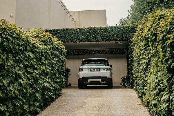 Improving the Curb Appeal of Your Home with a Stylish Garage Door