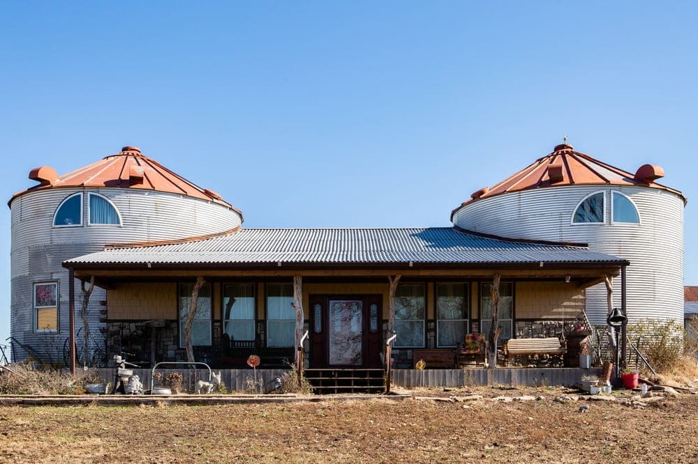 Reimagining Grain Sheds: How Adaptive Reuse is Shaping Residential Architecture