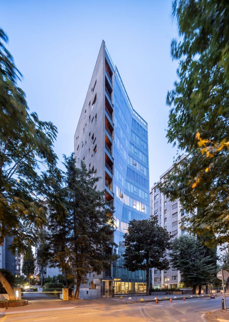 Zenel Residential Building / Aytac Architects