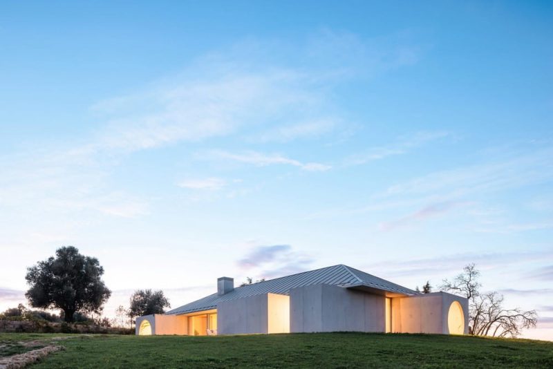 House in Serra do Louro / Cimbre