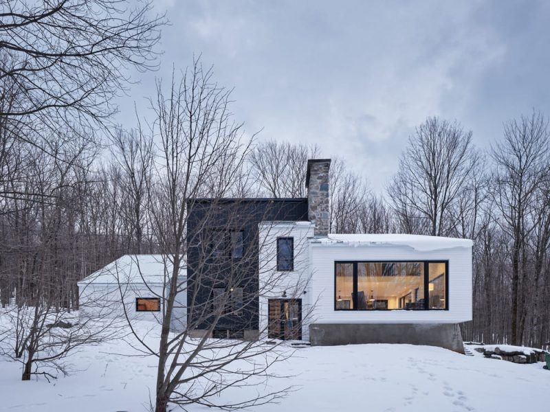 The Ash Tree House / La Nony FAMILI