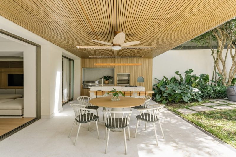 São Paulo House Renovation / Alexandre Dal Fabbro