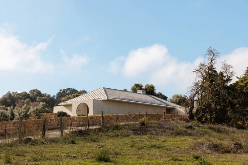 House in Serra do Louro / Cimbre