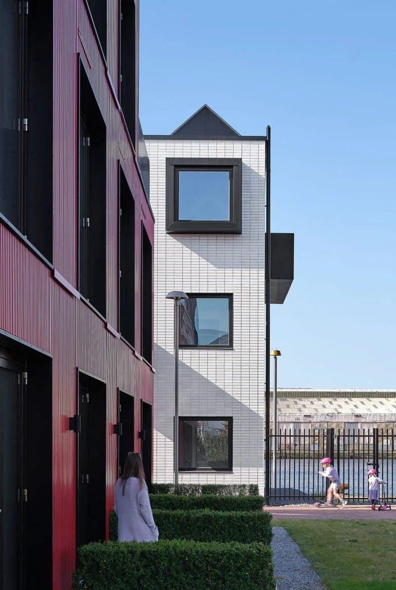 30 Factory-Built Homes - Redbridge Quay by shedkm