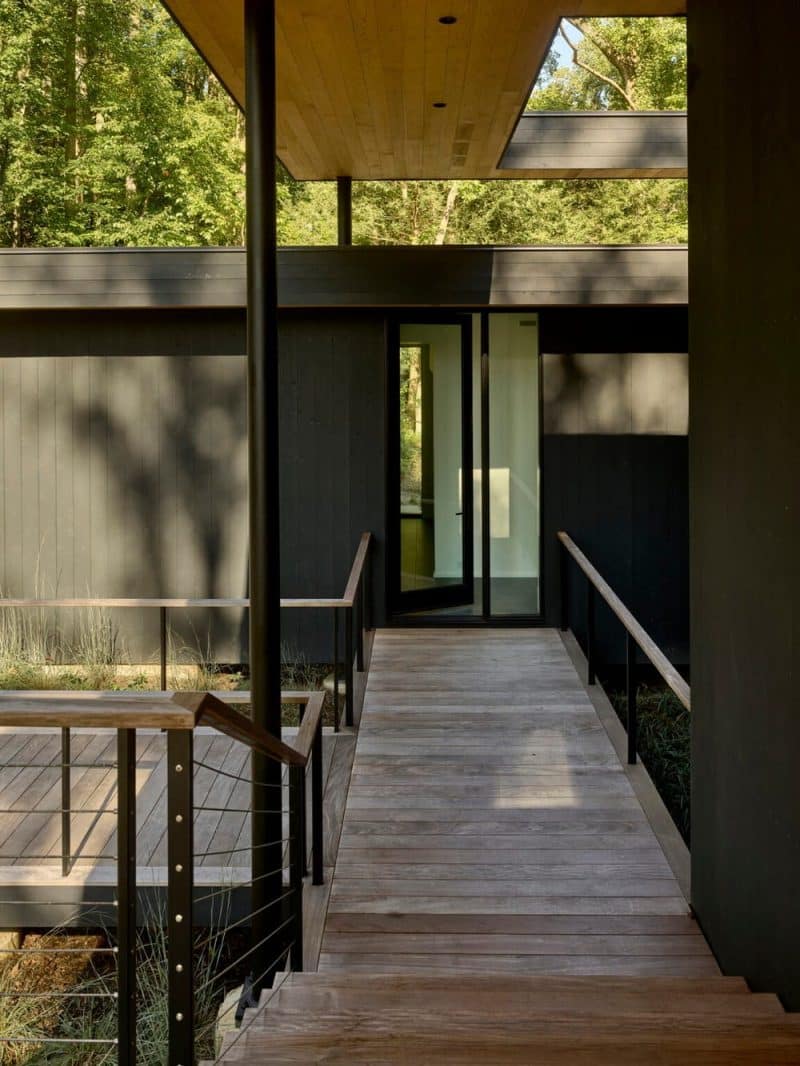 entrance, Virginia Tree House