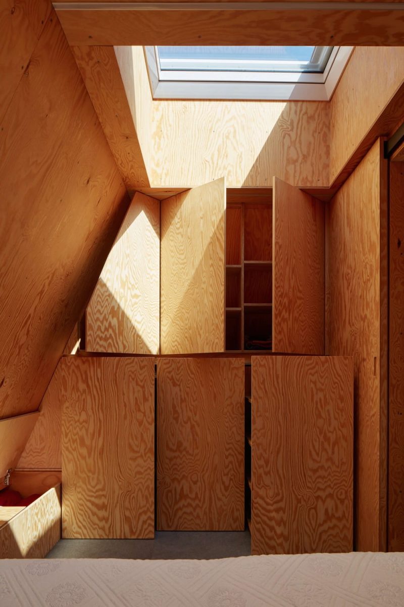 Skylight Hut / Atelier Hajný