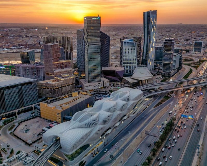 King Abdullah Financial District Metro Station / Zaha Hadid Architects