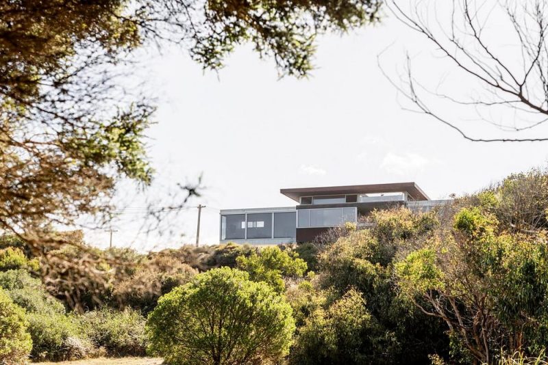 Moggs House / Lachlan Shepherd Architects