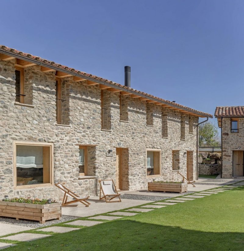 Cal Gall Farmhouse / Sau Taller d’Arquitectura