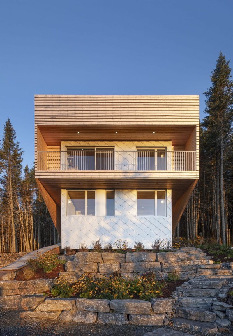 Peace Retreat House / Quinzhee Architecture