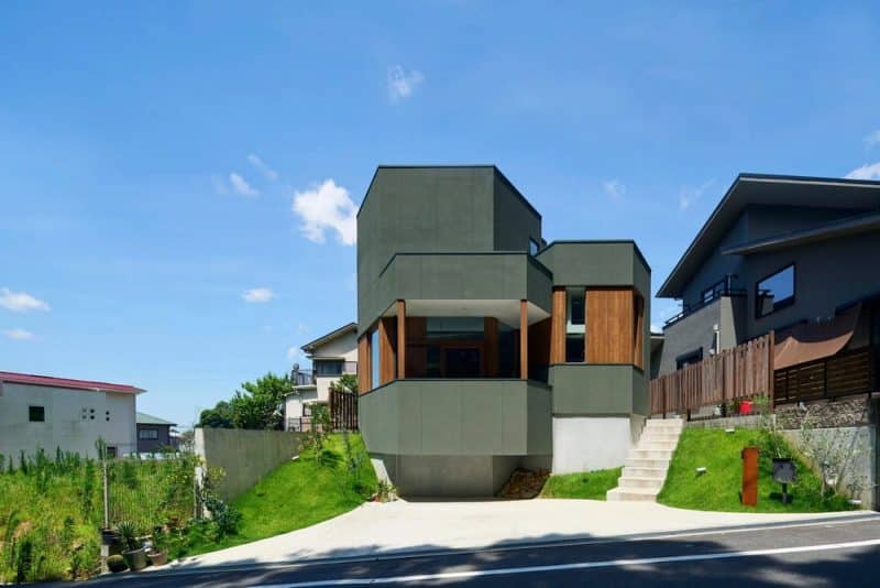 Hokusutsu Polygon House / Fujiwaramuro Architects