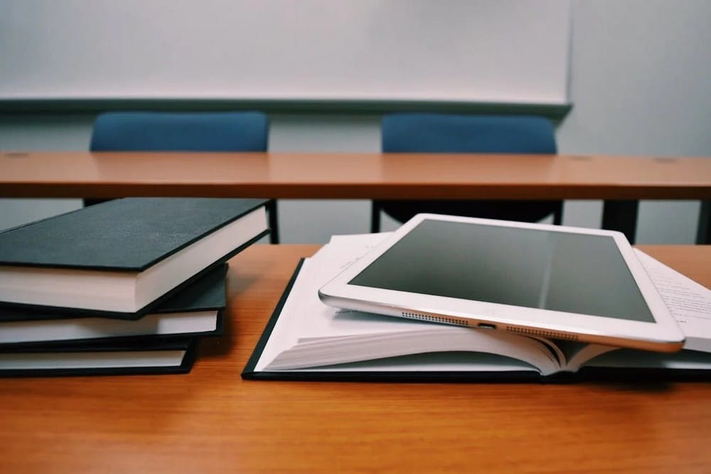 Innovative School Desk Designs for Modern Learning Environments