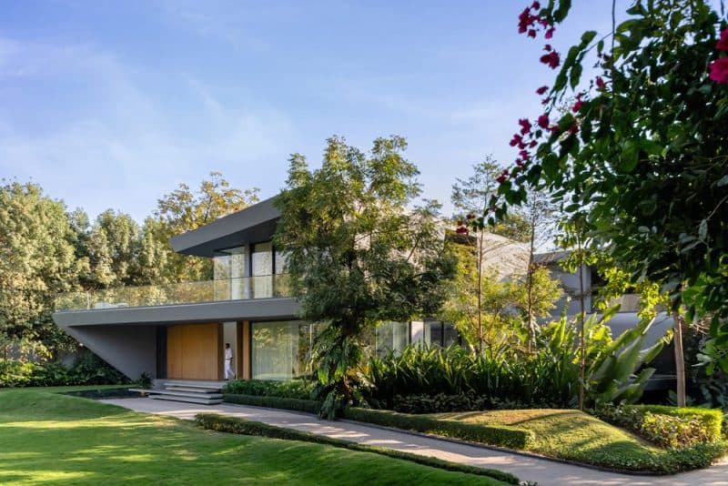 Nine X Nine House / Sanjay Puri Architects