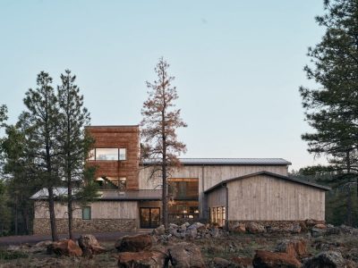 Malapai Tower House / The Ranch Mine