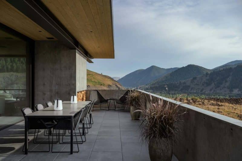 terrace