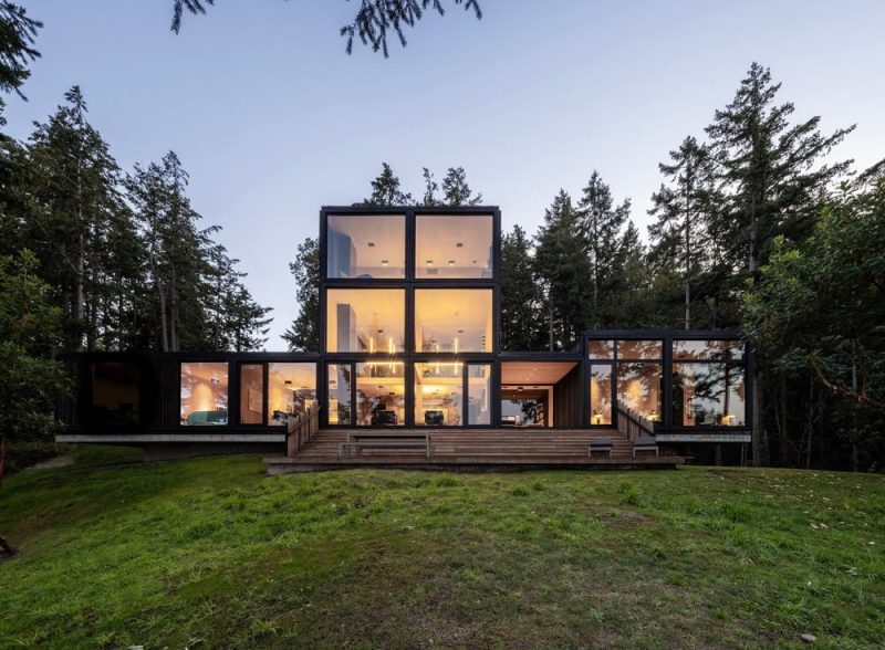 Discovery Bay House / Dekleva Gregorič Architects
