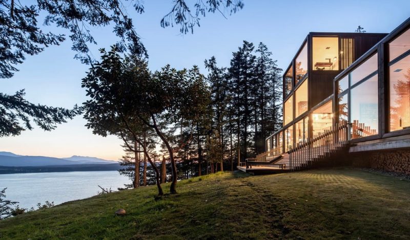 Discovery Bay House / Dekleva Gregorič Architects