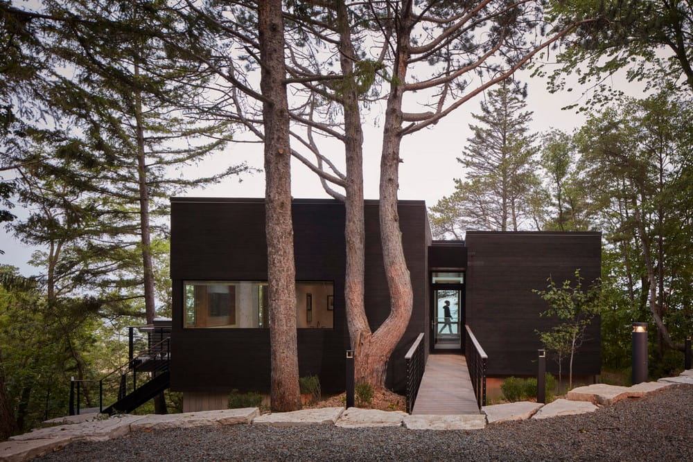 Sawyer Retreat / Wheeler Kearns Architects