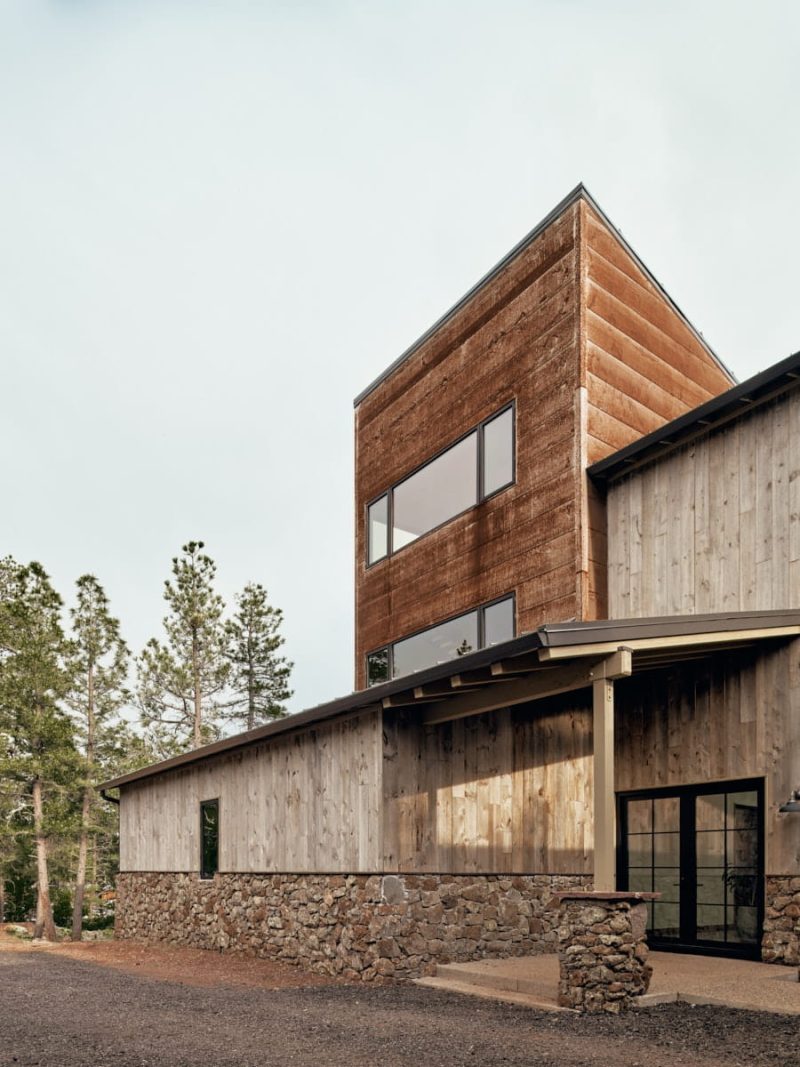 Malapai Tower House / The Ranch Mine