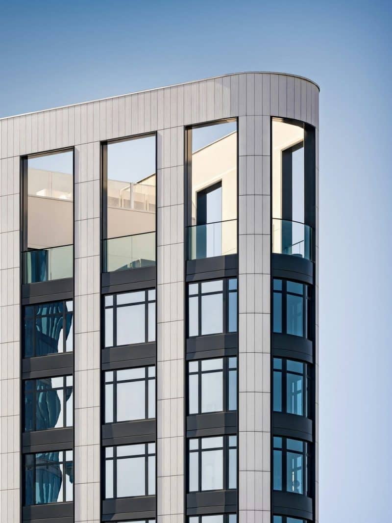 NOVA Condominium Tower / Fogarty Finger