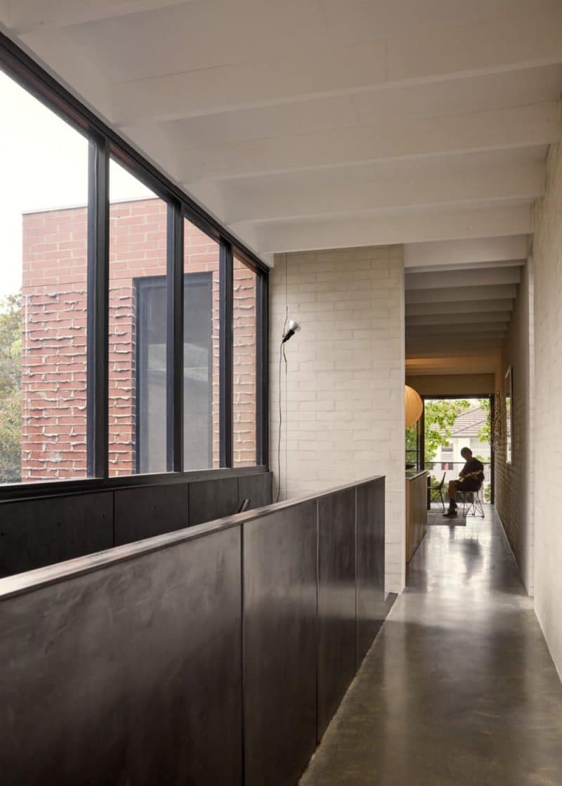 Mary Street House / Studio Roam