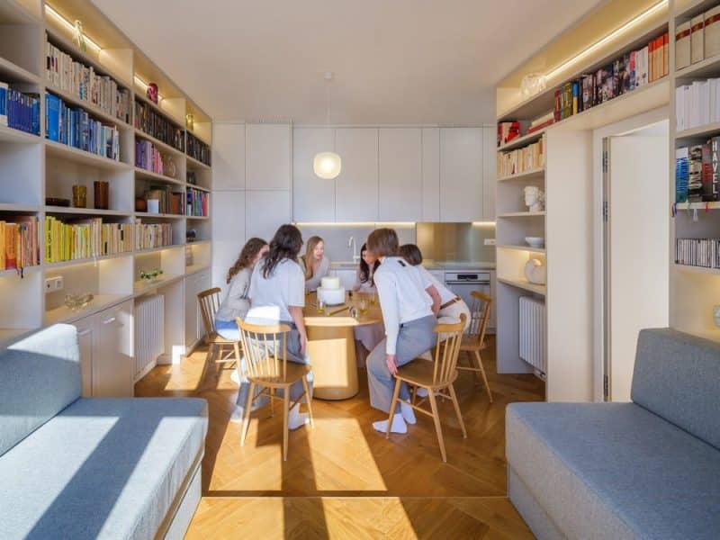 Rethinking the Average Apartment / No Architects