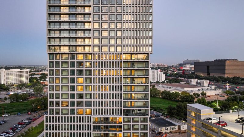 Dallas Urby – A Canvas for Living / Concrete Amsterdam