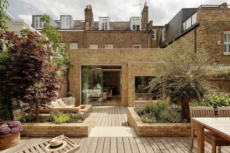 Nightingale Square House / Locus Design